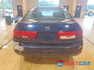 Zdjęcie 6 z 12 samochodu: 2005 HONDA ACCORD EX VIN:1HGCM56705A090790 - miniatura