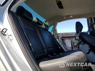 Zdjęcie 10 z 13 samochodu: 2017 VOLKSWAGEN PASSAT SE VIN:1VWGT7A33HC041026 - miniatura