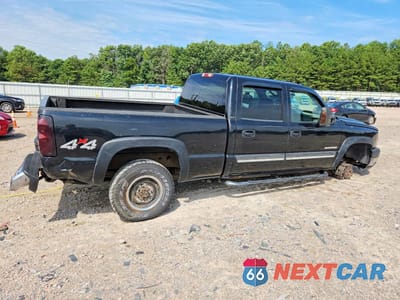 Trzecie zdjęcie samochodu z tyłu: 2005 CHEVROLET SILVERADO K2500 HEAVY DUTY VIN:1GCHK23U45F825566 - miniatura