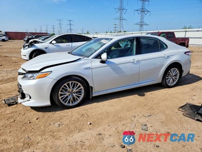 2020 TOYOTA CAMRY XLE 4T1F31AK8LU529065 - główne zdjęcie licytacji z USA - miniatura