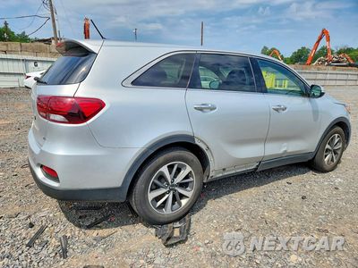 Trzecie zdjęcie samochodu z tyłu: 2020 KIA SORENTO S VIN:5XYPG4A5XLG664445 - miniatura