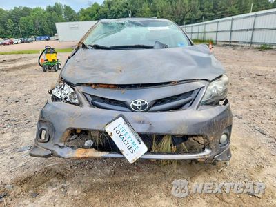 Piąte zdjęcie samochodu w środku: 2013 TOYOTA COROLLA S VIN:2T1BU4EE2DC104879 - miniatura