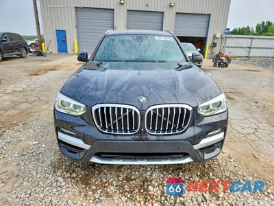 Piąte zdjęcie samochodu w środku: 2019 BMW X3 SDRIVE30I VIN:5UXTR7C58KLF37799 - miniatura