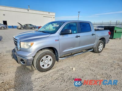 2010 TOYOTA TUNDRA CREWMAX SR5 5TFDY5F14AX125695 - główne zdjęcie licytacji z USA - miniatura