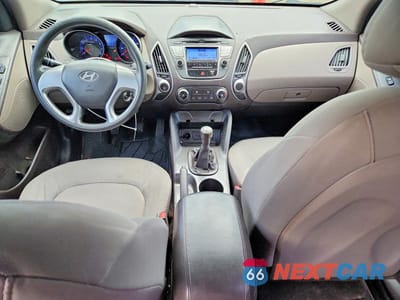 Zdjęcie 8 z 13 samochodu: 2011 HYUNDAI TUCSON GL VIN:KM8JT3AB5BU294628 - miniatura