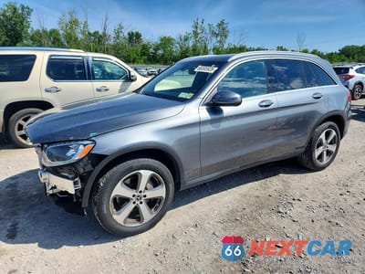 2017 MERCEDES-BENZ GLC 300 4MATIC WDC0G4KBXHF203708 - główne zdjęcie licytacji z USA - miniatura
