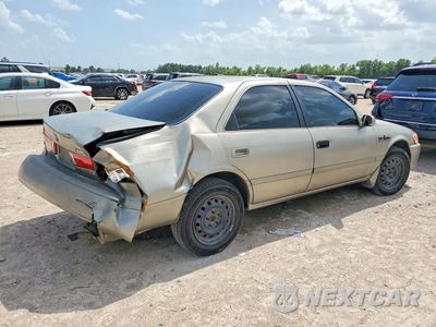 Trzecie zdjęcie samochodu z tyłu: 2000 TOYOTA CAMRY LE V6 VIN:4T1BF22K0YU105378 - miniatura