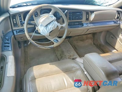 Zdjęcie 8 z 13 samochodu: 2000 BUICK PARK AVENUE ULTRA VIN:1G4CU5217Y4156508 - miniatura