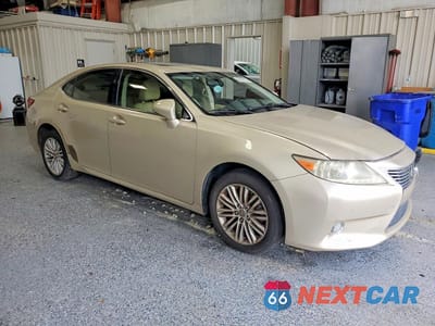 Czwarte zdjęcie samochodu z boku: 2013 LEXUS ES 350 VIN:JTHBK1GG3D2075215 - miniatura