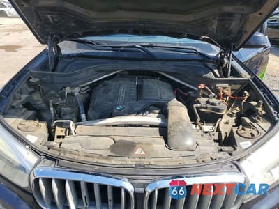 Zdjęcie 12 z 13 samochodu: 2015 BMW X5 XDRIVE35I VIN:5UXKR0C54F0P16378 - miniatura