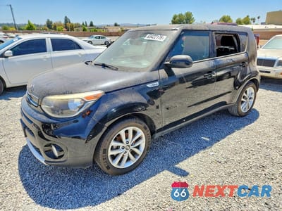 2017 KIA SOUL + KNDJP3A59H7424744 - główne zdjęcie licytacji z USA - miniatura