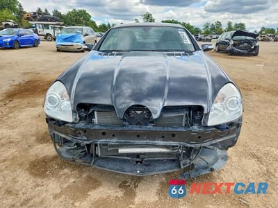 Piąte zdjęcie samochodu w środku: 2005 MERCEDES-BENZ SLK 55 AMG VIN:WDBWK73FX5F075000 - miniatura