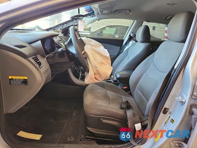 Zdjęcie 7 z 12 samochodu: 2014 HYUNDAI ELANTRA SE VIN:5NPDH4AE4EH464317 - miniatura
