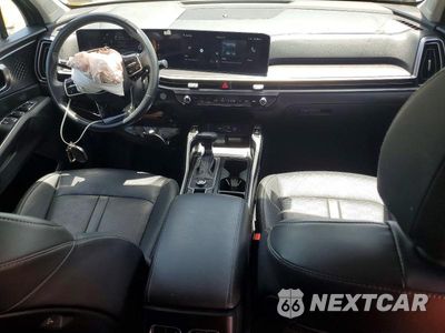Zdjęcie 8 z 12 samochodu: 2024 KIA SORENTO VIN:5XYRL4JC7RG271515 - miniatura