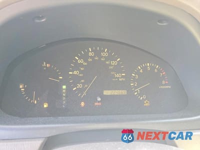Zdjęcie 9 z 13 samochodu: 1999 LEXUS RX 300 VIN:JT6HF10UXX0052179 - miniatura