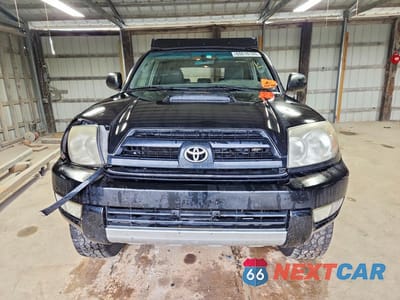 Piąte zdjęcie samochodu w środku: 2004 TOYOTA 4RUNNER SPORT EDITION VIN:JTEZU14R040027064 - miniatura