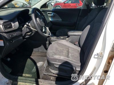Zdjęcie 7 z 14 samochodu: 2019 KIA NIRO LX VIN:KNDCB3LC5K5301514 - miniatura