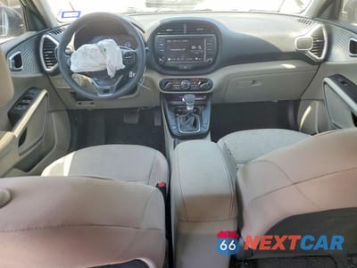 Zdjęcie 8 z 12 samochodu: 2024 KIA SOUL LX VIN:KNDJ23AU1R7242253 - miniatura