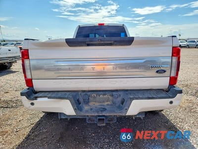 Zdjęcie 6 z 13 samochodu: 2017 FORD F350 SUPER DUTY VIN:1FT8W3DT0HED09702 - miniatura