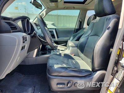 Zdjęcie 7 z 13 samochodu: 2010 TOYOTA 4RUNNER SR5 VIN:JTEBU5JR2A5030625 - miniatura