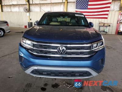 Piąte zdjęcie samochodu w środku: 2020 VOLKSWAGEN ATLAS CROSS SPORT SEL PREMIUM VIN:1V2NE2CA1LC208560 - miniatura