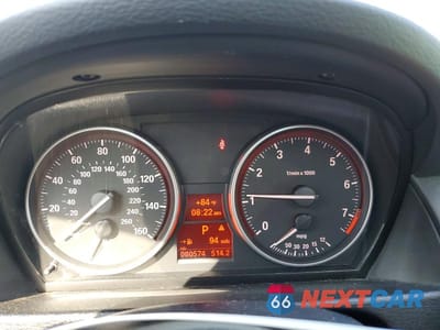 Zdjęcie 9 z 14 samochodu: 2014 BMW X1 XDRIVE28I VIN:WBAVL1C50EVY18071 - miniatura