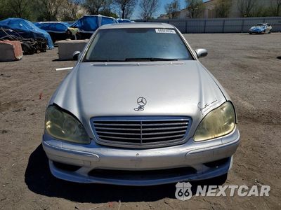 Piąte zdjęcie samochodu w środku: 2002 MERCEDES-BENZ S-CLASS VIN:WDBNG75J52A311687 - miniatura