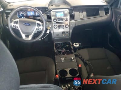 Zdjęcie 8 z 12 samochodu: 2018 FORD TAURUS POLICE INTERCEPTOR VIN:1FAHP2MK1JG114741 - miniatura