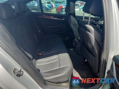 Zdjęcie 10 z 13 samochodu: 2019 BMW 530 I VIN:WBAJA5C59KWW20431 - miniatura