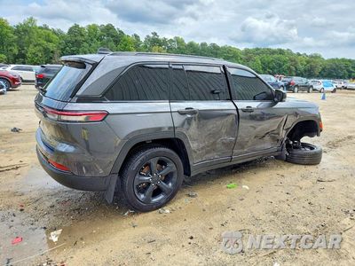 Trzecie zdjęcie samochodu z tyłu: 2025 JEEP GRAND CHEROKEE LAREDO VIN:1C4RJHAG5SC355116 - miniatura