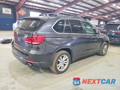 Trzecie zdjęcie samochodu z tyłu: 2015 BMW X5 XDRIVE35I VIN:5UXKR0C51F0P13499 - miniatura