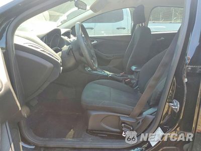 Zdjęcie 7 z 12 samochodu: 2016 FORD FOCUS SE VIN:1FADP3F23GL288067 - miniatura