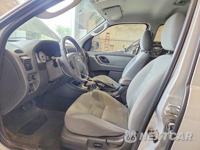 Zdjęcie 7 z 13 samochodu: 2007 FORD ESCAPE XLT VIN:1FMYU93167KA18769 - miniatura