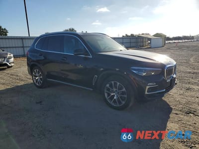Czwarte zdjęcie samochodu z boku: 2019 BMW X5 XDRIVE40I VIN:5UXCR6C59KLK88985 - miniatura