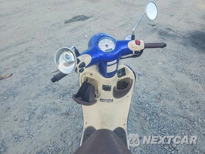 Zdjęcie 6 z 9 samochodu: 2023 HONDA NCW50 VIN:JH2AF7711PK602647 - miniatura