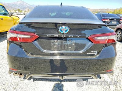 Zdjęcie 6 z 12 samochodu: 2021 TOYOTA CAMRY XSE VIN:4T1K31AK5MU558751 - miniatura