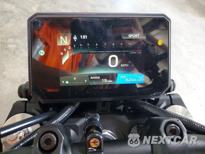 Zdjęcie 7 z 9 samochodu: 2025 YAMAHA MT09 SP VIN:JYARN94E7SA003571 - miniatura