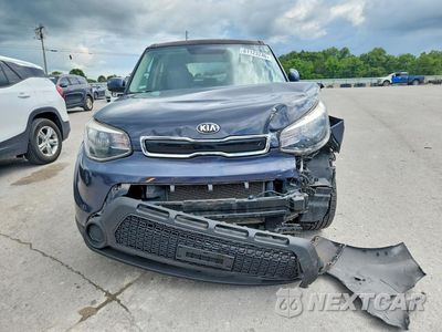 Piąte zdjęcie samochodu w środku: 2015 KIA SOUL + VIN:KNDJP3A55F7115544 - miniatura