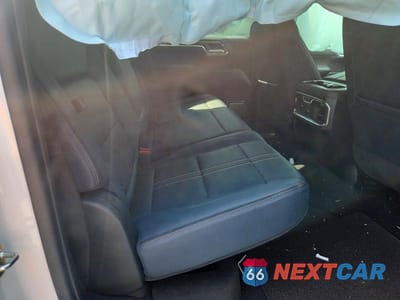 Zdjęcie 10 z 12 samochodu: 2024 CHEVROLET SILVERADO K1500 HIGH COUNTRY VIN:1GCUDJED7RZ282413 - miniatura