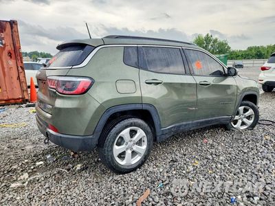 Trzecie zdjęcie samochodu z tyłu: 2021 JEEP COMPASS LATITUDE VIN:3C4NJDBB1MT600110 - miniatura