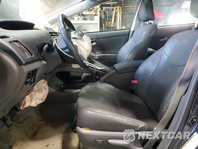 Zdjęcie 7 z 12 samochodu: 2010 TOYOTA PRIUS IV VIN:JTDKN3DU7A5180560 - miniatura