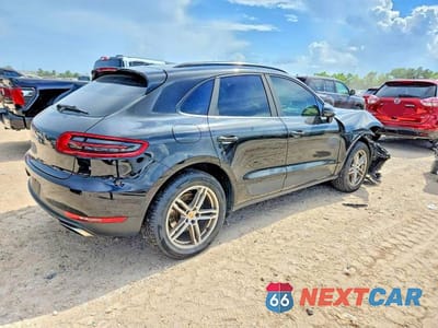 Trzecie zdjęcie samochodu z tyłu: 2017 PORSCHE MACAN VIN:WP1AA2A56HLB81993 - miniatura