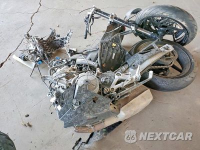 Trzecie zdjęcie samochodu z tyłu: 2025 APRILIA RS 457 VIN:ZD4XEUA04S6001999 - miniatura