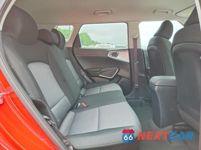 Zdjęcie 10 z 13 samochodu: 2023 KIA SOUL LX VIN:KNDJ23AU0P7207684 - miniatura