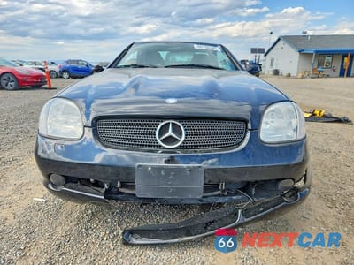 Piąte zdjęcie samochodu w środku: 1999 MERCEDES-BENZ SLK 230 KOMPRESSOR VIN:WDBKK47F5XF095715 - miniatura