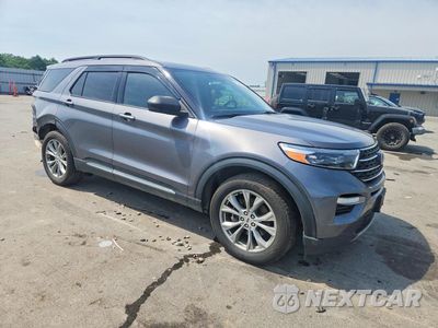 Czwarte zdjęcie samochodu z boku: 2021 FORD EXPLORER XLT VIN:1FMSK8DH0MGB09813 - miniatura