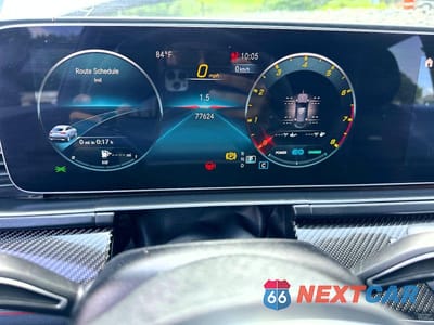 Piąte zdjęcie samochodu w środku: 2022 MERCEDES-BENZ GLE COUPE AMG 53 4MATIC VIN:4JGFD6BB6NA801206 - miniatura