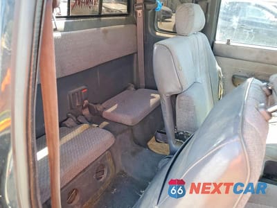 Zdjęcie 10 z 12 samochodu: 1996 TOYOTA TACOMA XTRACAB VIN:4TAVL52N4TZ145606 - miniatura