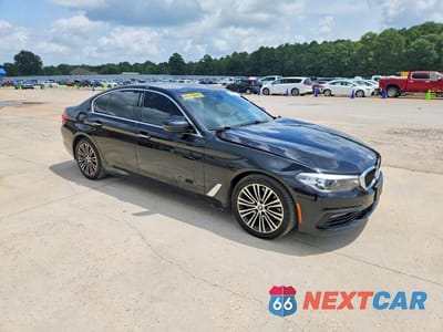 Czwarte zdjęcie samochodu z boku: 2017 BMW 530 I VIN:WBAJA5C32HG897455 - miniatura