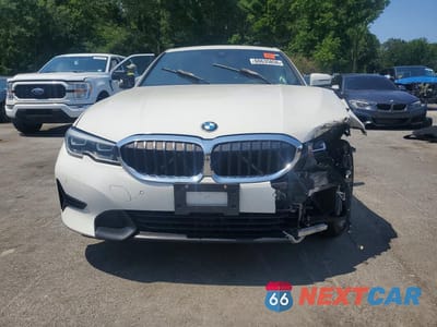Piąte zdjęcie samochodu w środku: 2019 BMW 330XI VIN:WBA5R7C51KAJ86699 - miniatura